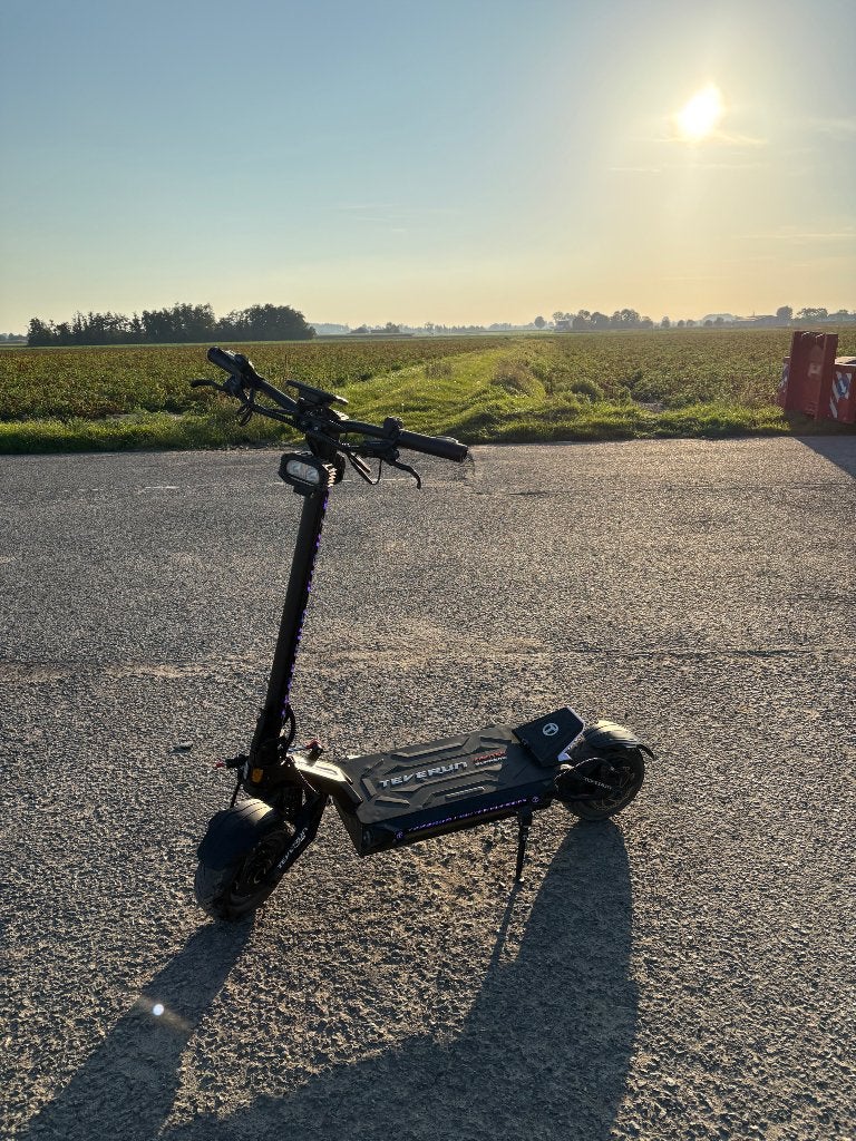 Teverun fighter supreme ultra, Vélos & Vélomoteurs, Enlèvement, Comme neuf, Step électrique (E-scooter)