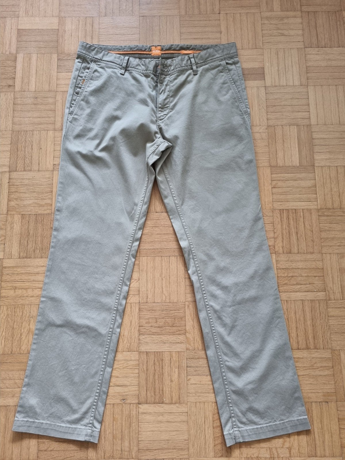 Hugo Boss Orange regular fit  herenchino  beige 36/32, Kleding | Heren, Broeken en Pantalons, Ophalen of Verzenden, Beige