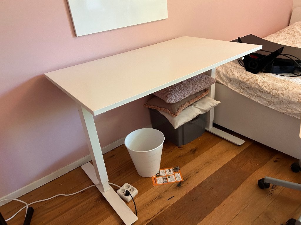 Witte Ikea bureau 120 x 70, Enlèvement, Réglable en hauteur, Utilisé, IKEA