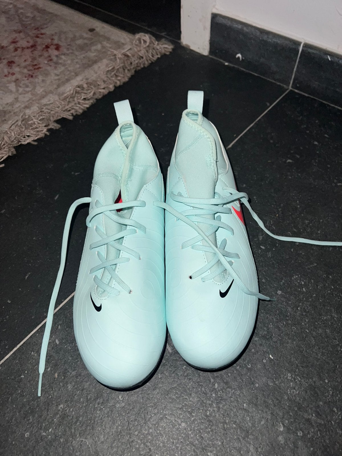 Voetbalschoenen in heel goede staat bijna niet niet gedragen, Enlèvement, Comme neuf, Chaussures