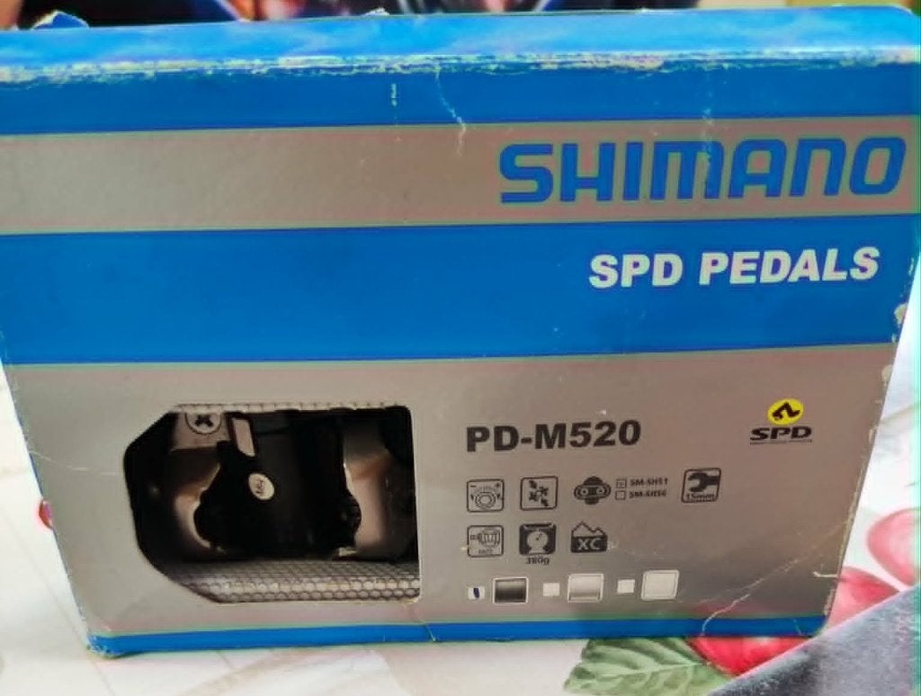 Pédales à clic Shimano PD-M520 SPD — NOUVELLES ET COMPLÈTES, Vélos & Vélomoteurs, Enlèvement ou Envoi, Neuf, Shimano