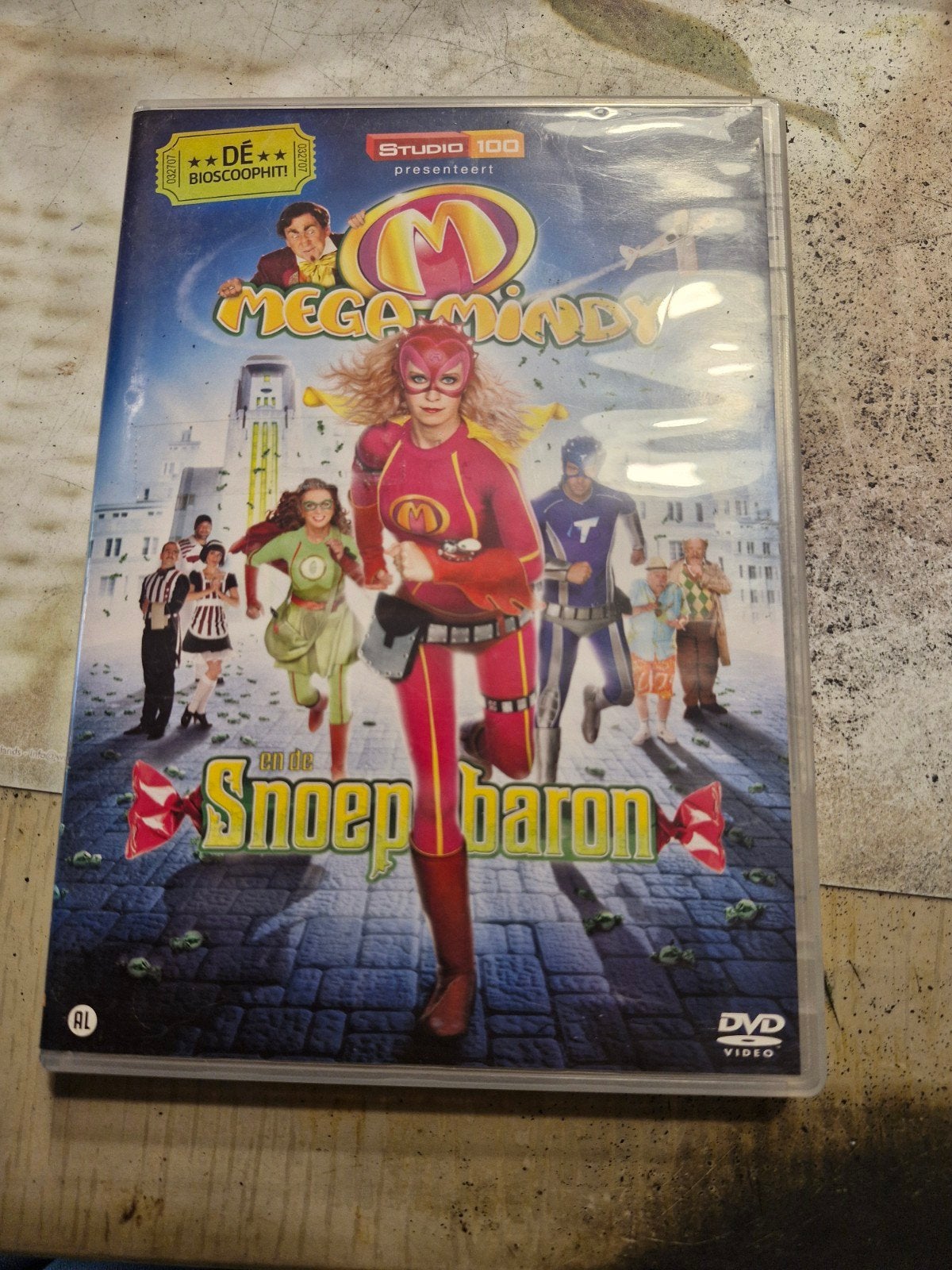dvd mega lindy en de snoep baron nl, Enlèvement ou Envoi, Comme neuf, Néerlandais