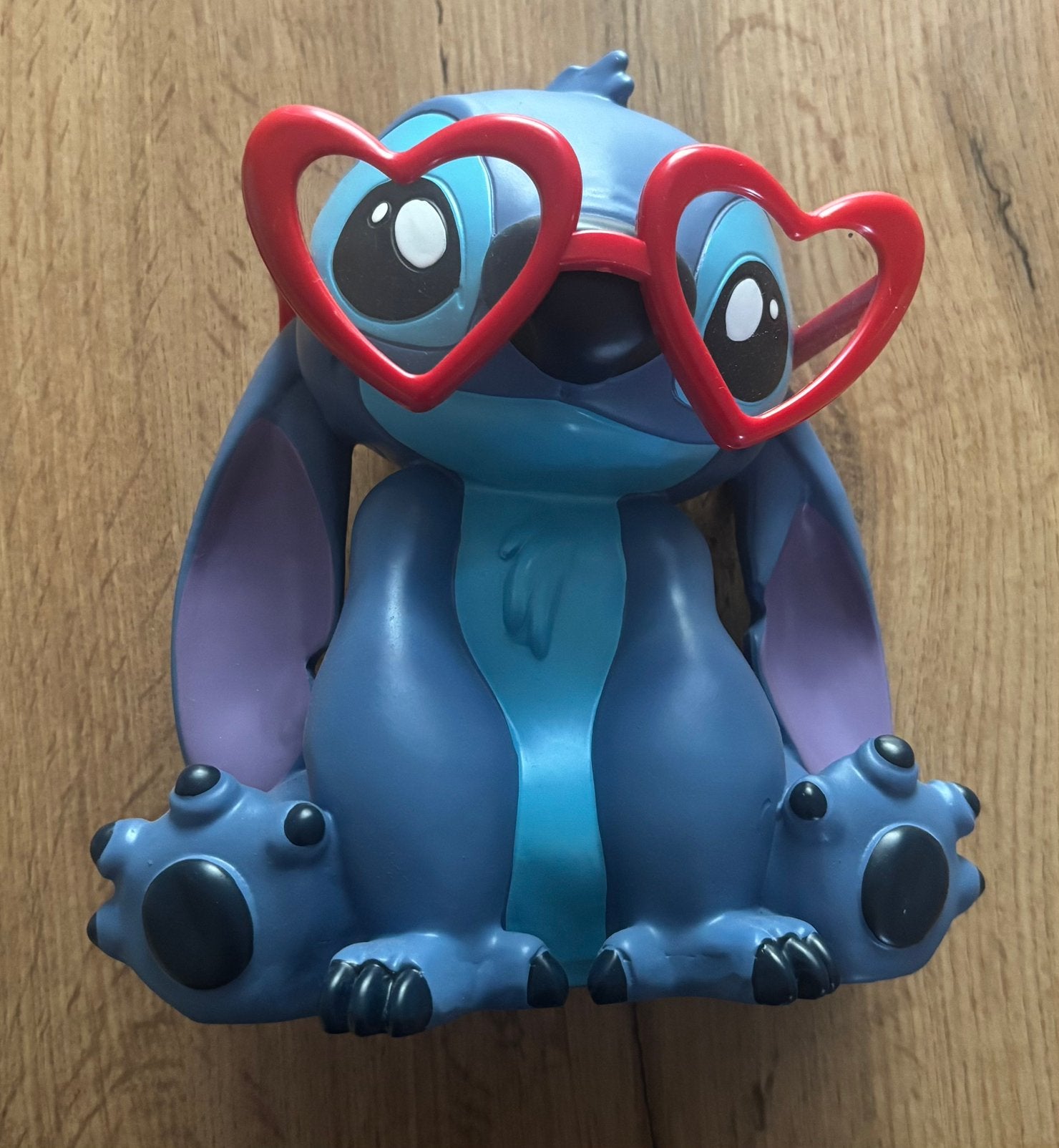 Beeld Stitch met hartjes bril, Verzamelen, Disney, Ophalen, Overige figuren, Nieuw, Beeldje of Figuurtje