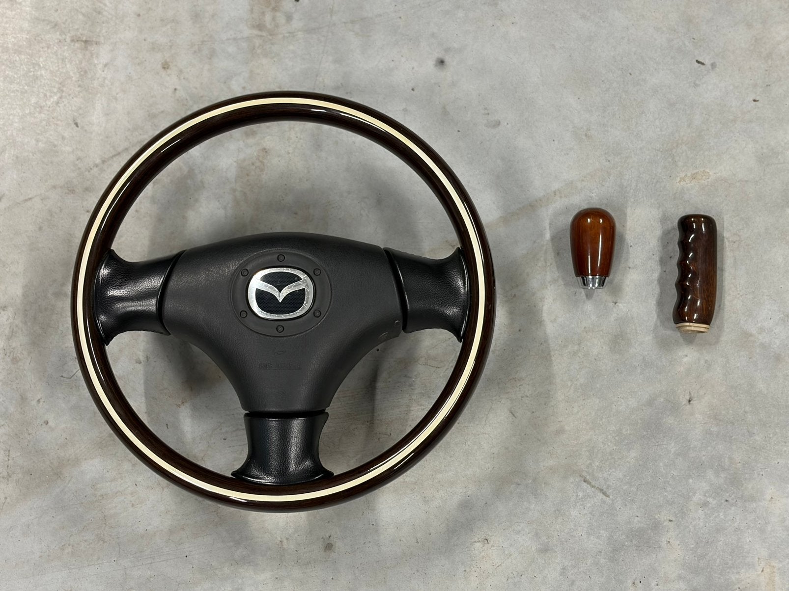 Mazda MX5 NB/NBFL houten stuurwiel, Envoi, Utilisé, Mazda