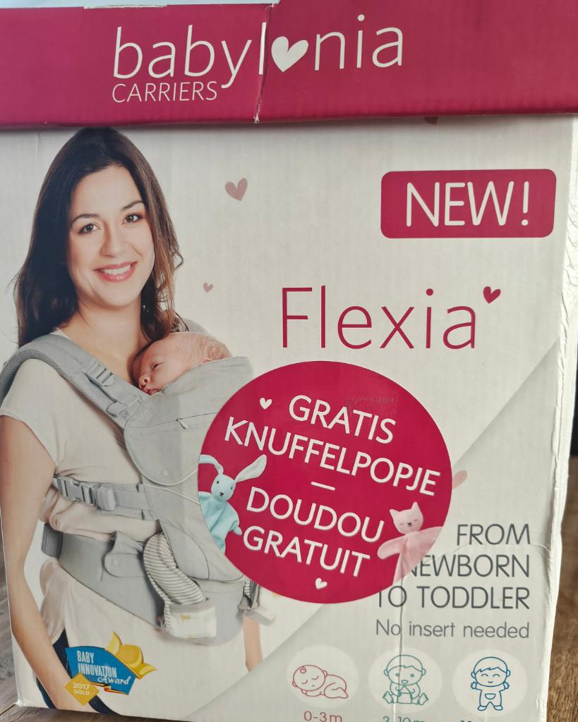 Babylonia Flexia draagzak – Soft Grey, Kinderen en Baby's, Zo goed als nieuw, Buik, Rug of Zij, Draagzak, Ophalen