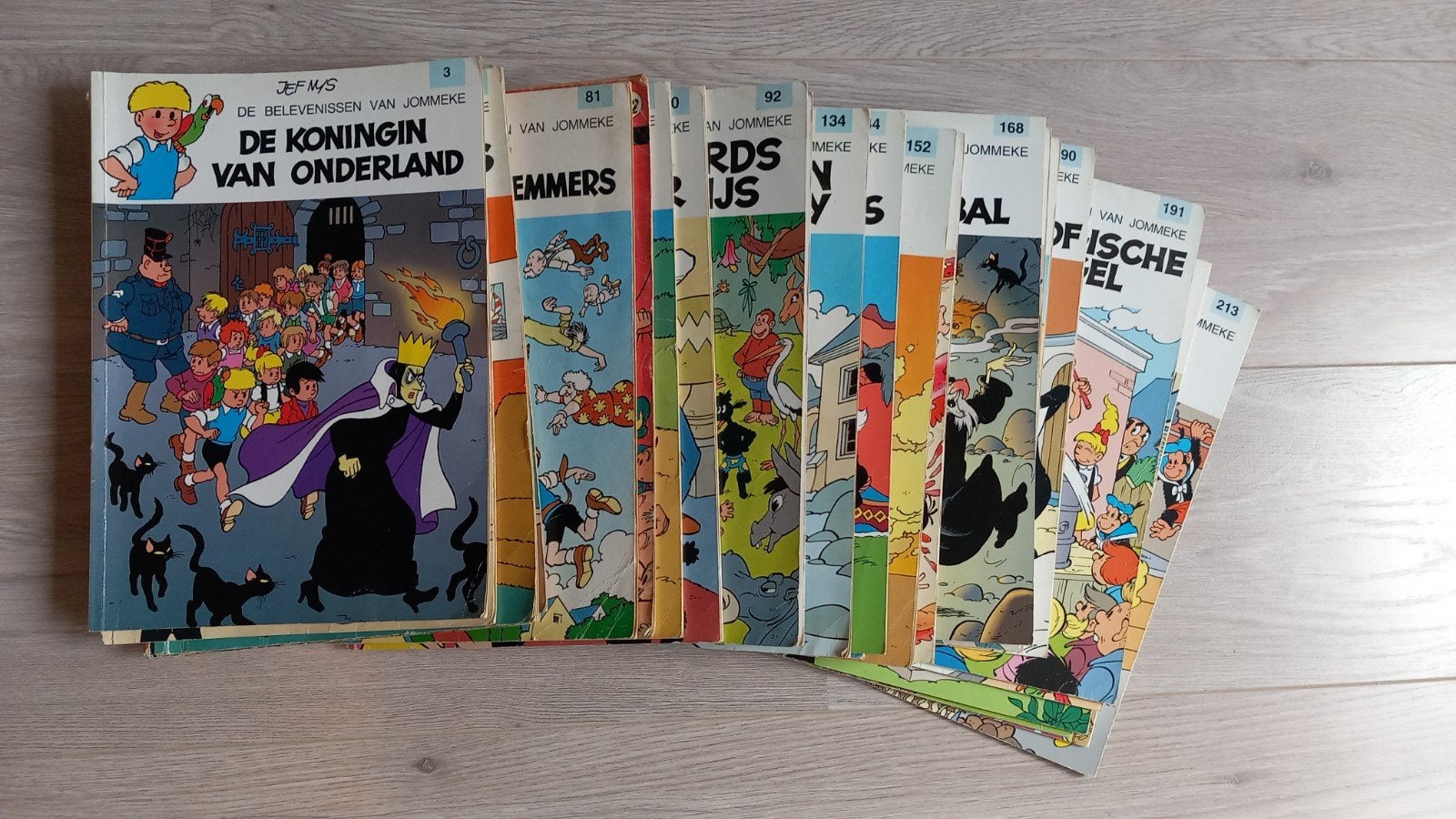 89 strips, Boeken, Meerdere comics, Ophalen, Gelezen, Europa