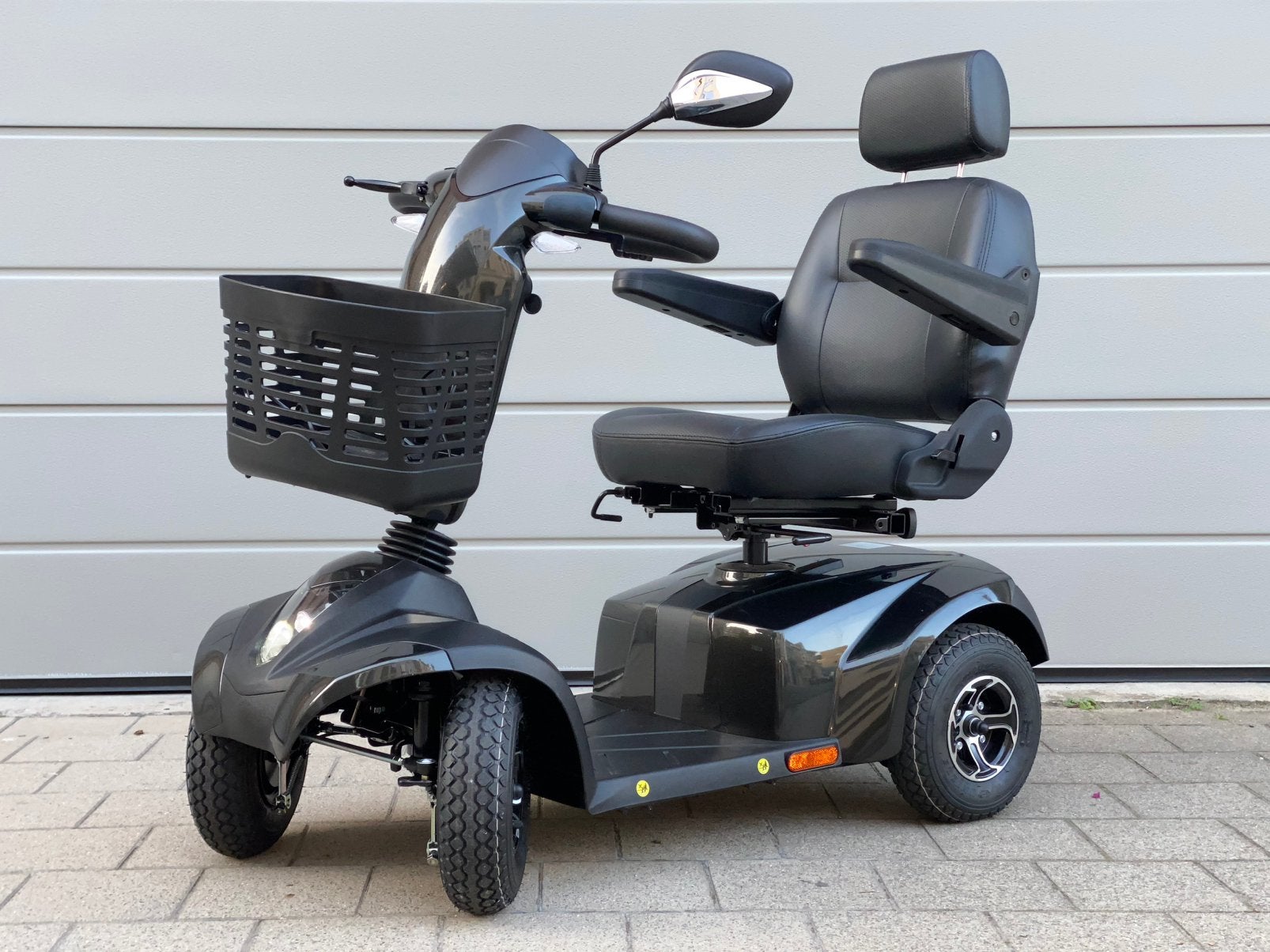 Voiturette électrique Strider ST4D Scootmobiel etat neuf, Divers, Enlèvement ou Envoi, Pliant, Comme neuf, Fauteuil roulant électrique