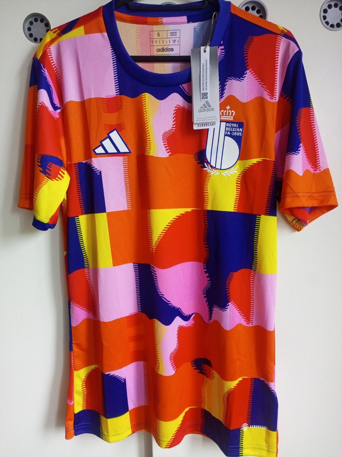 Maillot Belgique Adidas CDM2022. Neuf avec etiquette, Taille S, Enlèvement ou Envoi, Neuf, Maillot