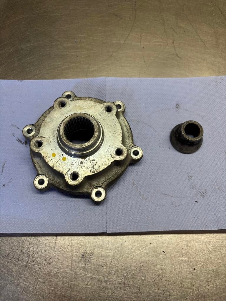 Vespa 300cc 4t4v wielnaaf, Fietsen en Brommers, Ophalen, Zo goed als nieuw