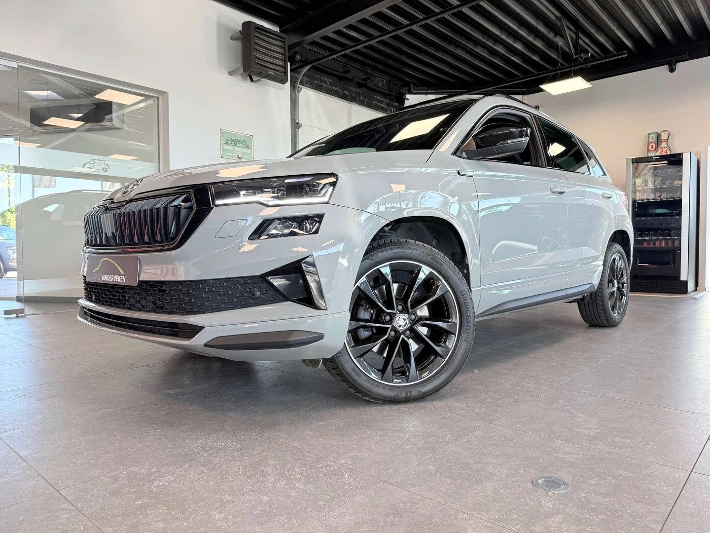 Skoda Karoq Karoq 1.5 TSI ACT Sportline DSG Trekhaak !, Autos, Argent ou Gris, Achat, 5 places, Automatique