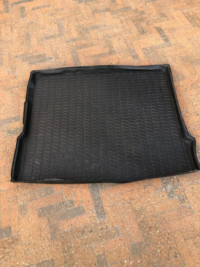 Audi Q3 kofferbakmat, Ophalen, Gebruikt