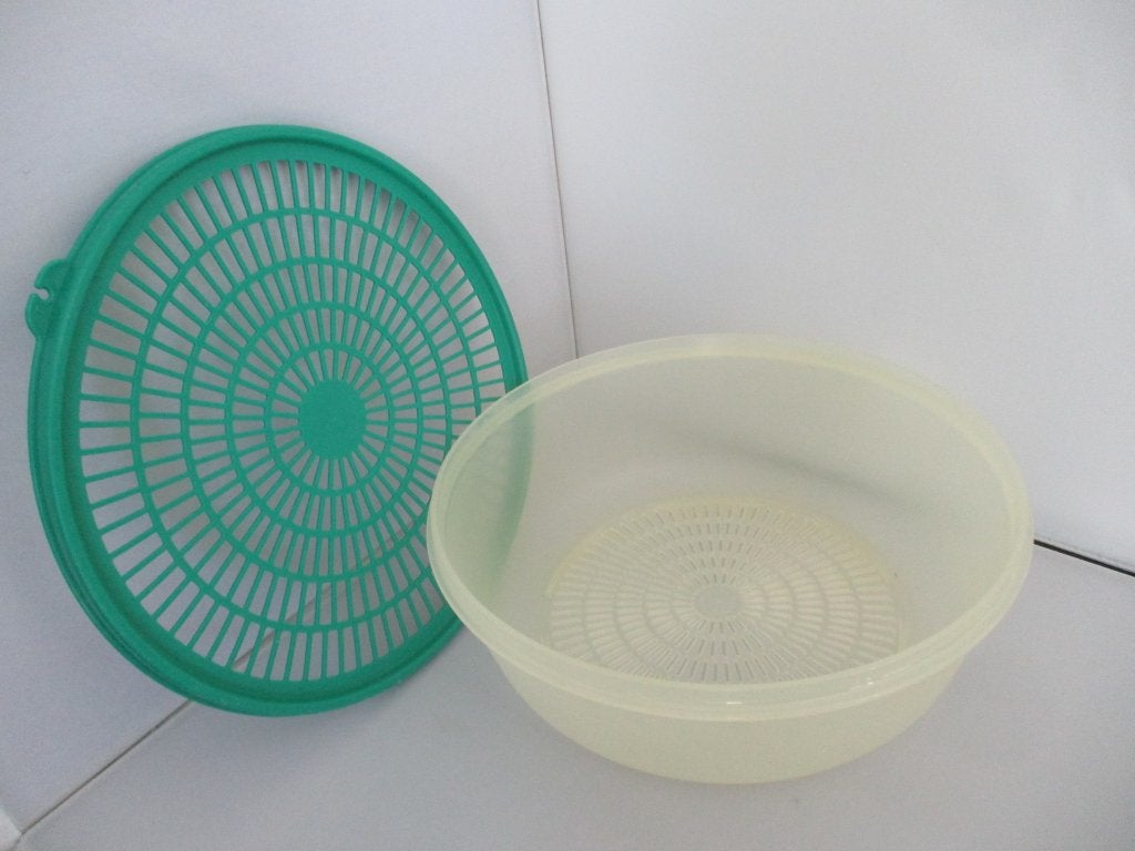 tupperware groot vergiet met deksel zeef fruit- en vergiet, Ophalen of Verzenden, Gebruikt, Overige typen, Met deksel