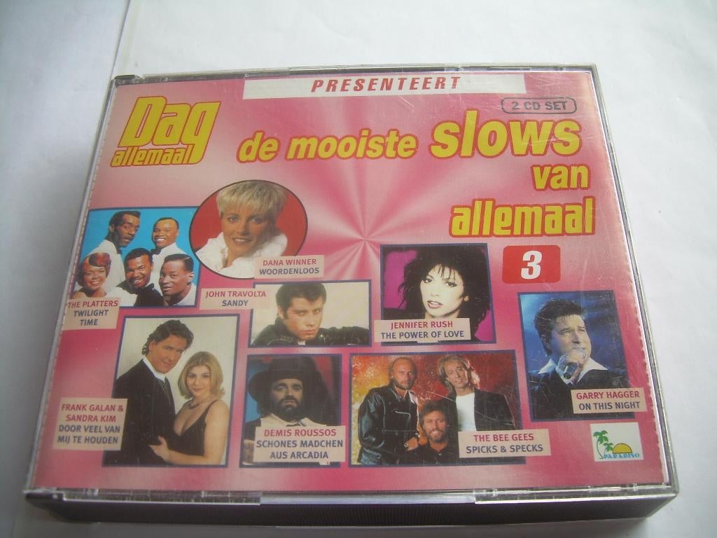 2 CD BOX - DE MOOISTE SLOWS VAN ALLEMAAL - VOL 3, Ophalen of Verzenden, Zo goed als nieuw, Pop, Boxset