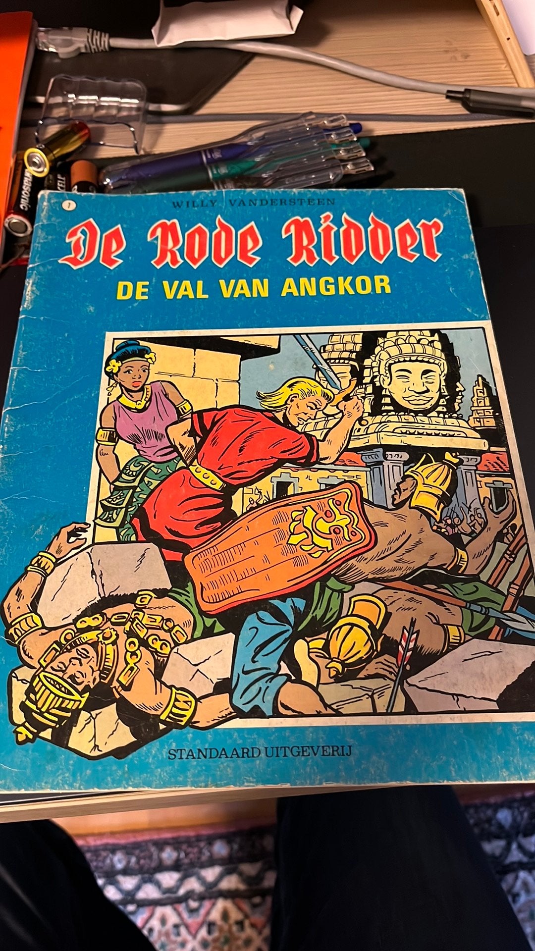 De Rode Ridder - nummer 7 - De val van Angkor, Une BD, Enlèvement, Utilisé