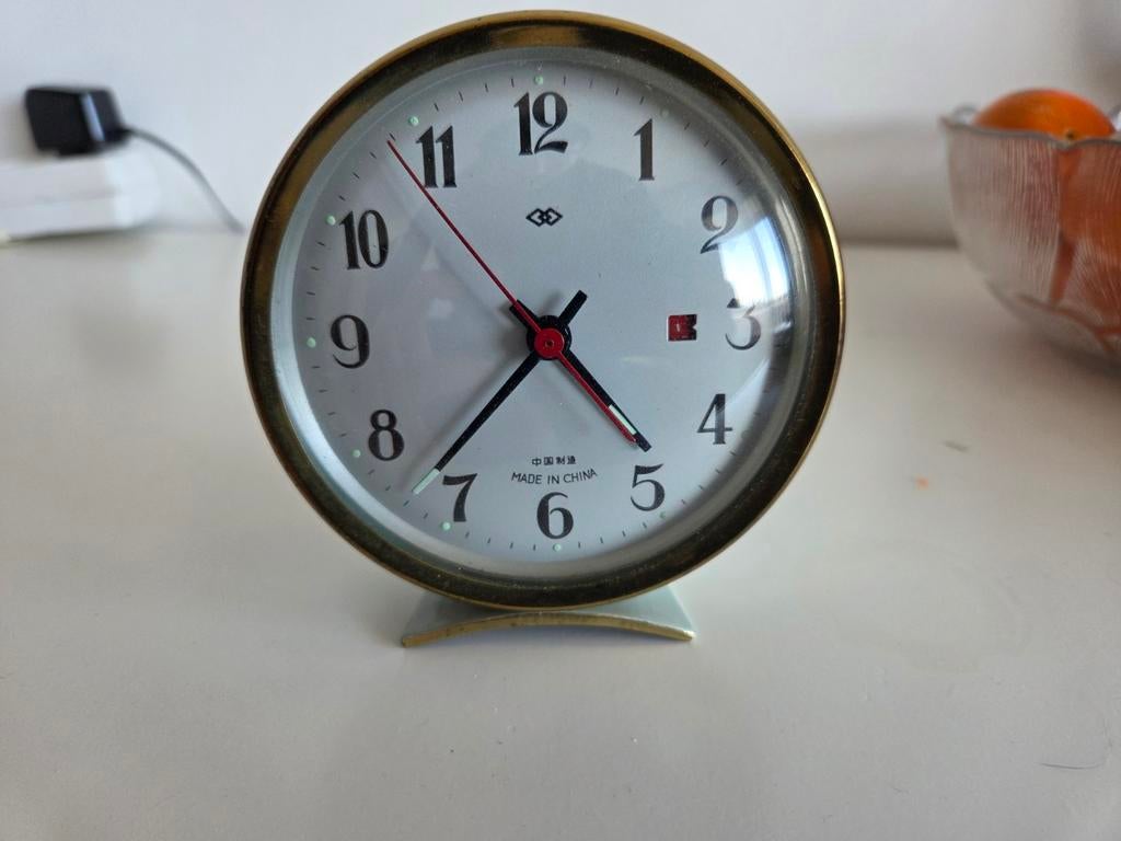 Horloge de table vintage, Electroménager, Réveils, Neuf, Analogique, Enlèvement