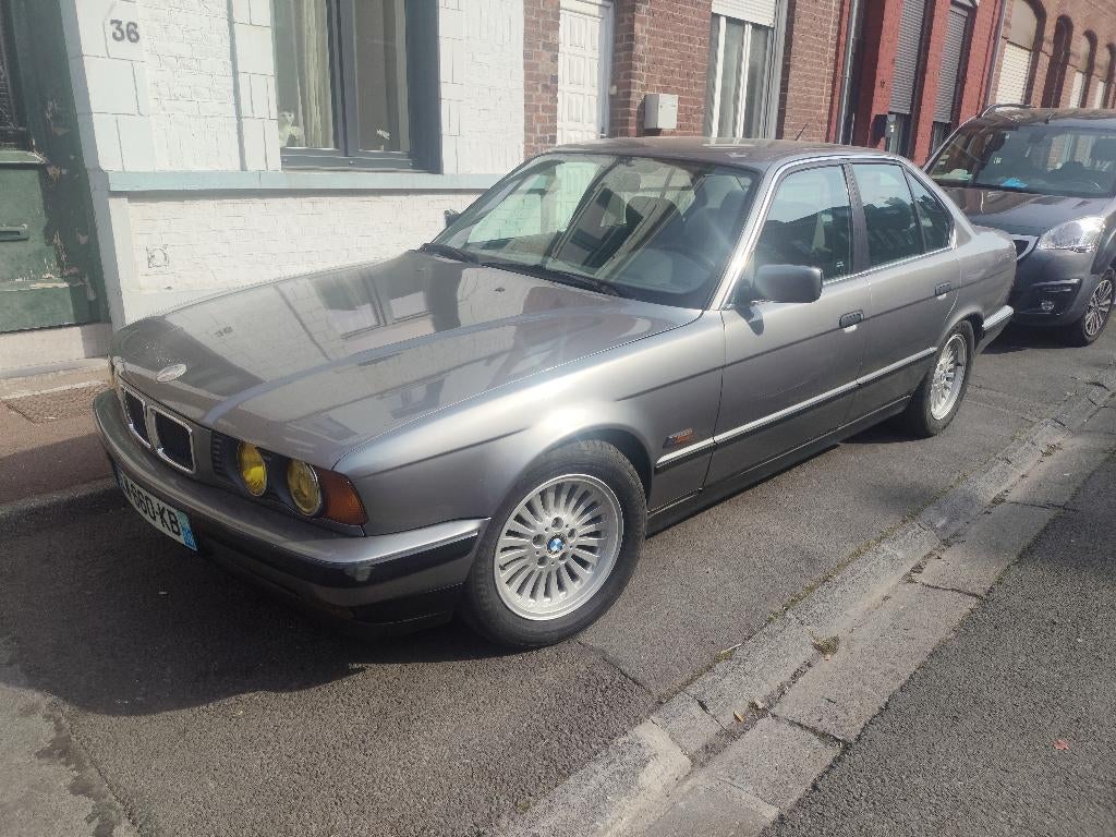 Bmw 530i v8 e34, Auto's, BMW, Bedrijf, 5 Reeks, Benzine, Berline, Zilver of Grijs, Grijs, Leder