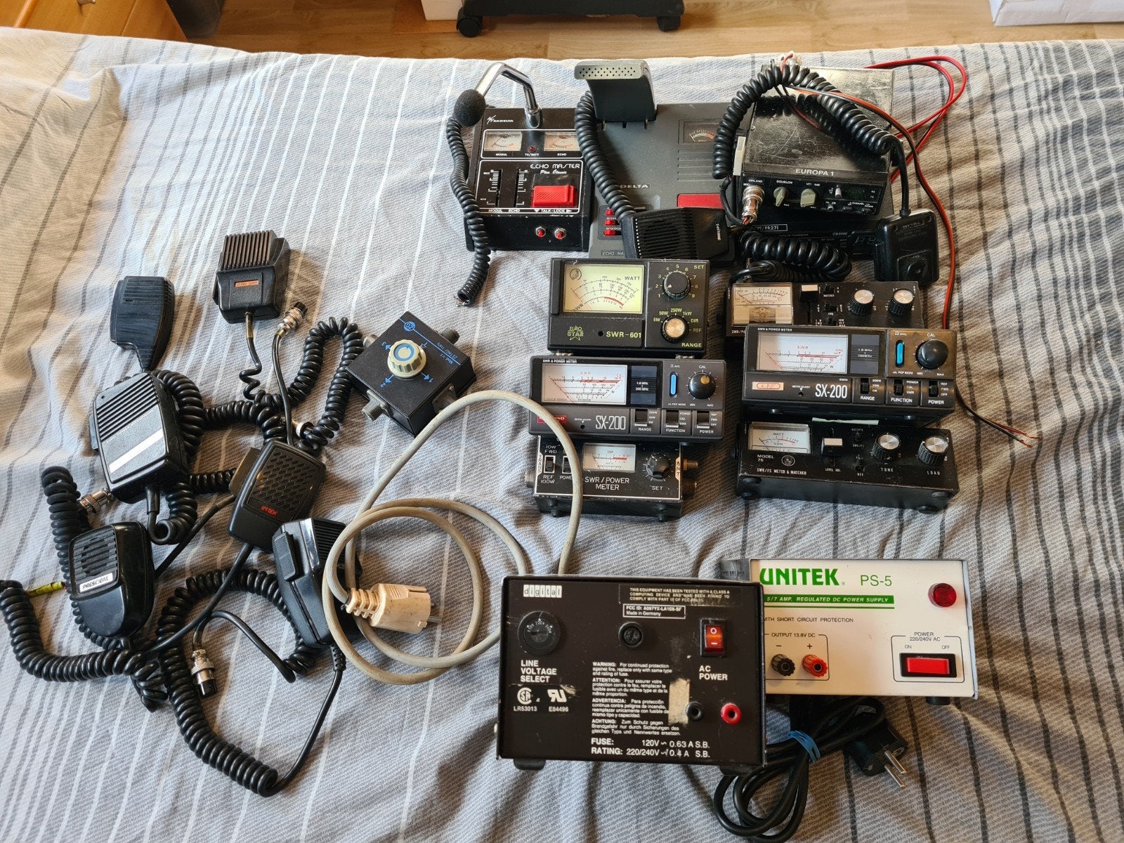lot zendapparatuur cb mic voeding swr, Télécoms, Émetteurs & Récepteurs, Enlèvement, Utilisé, Émetteur