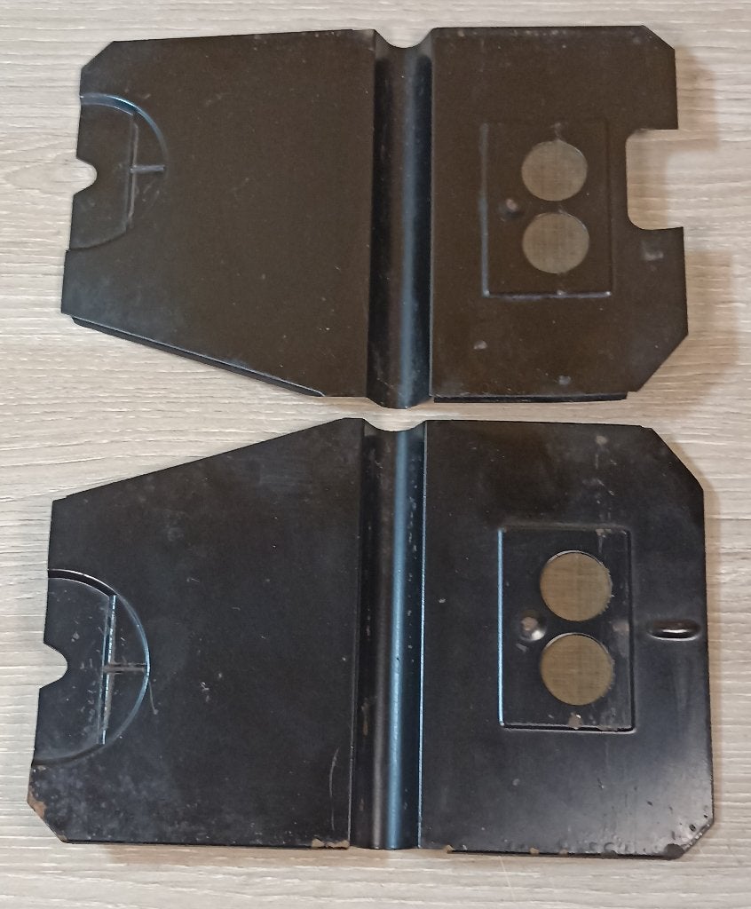 Paire de panneaux latéraux téléphone Allemand FF33 ww2, Collections, Enlèvement ou Envoi, Armée de terre, Autres types