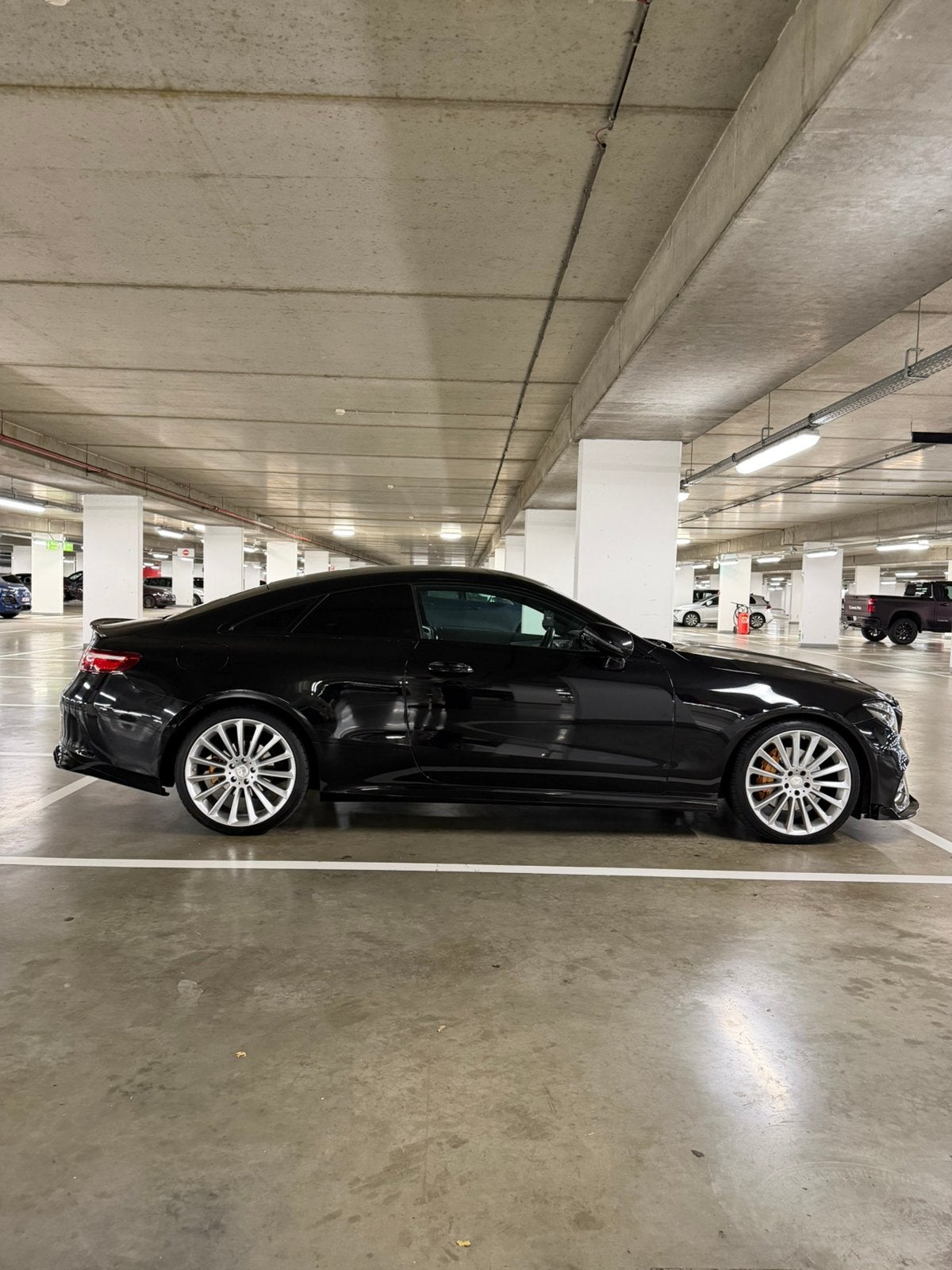 Mercedes E200 coupe AMG-Line, Autos, Achat, Euro 6, 170 kW, Automatique