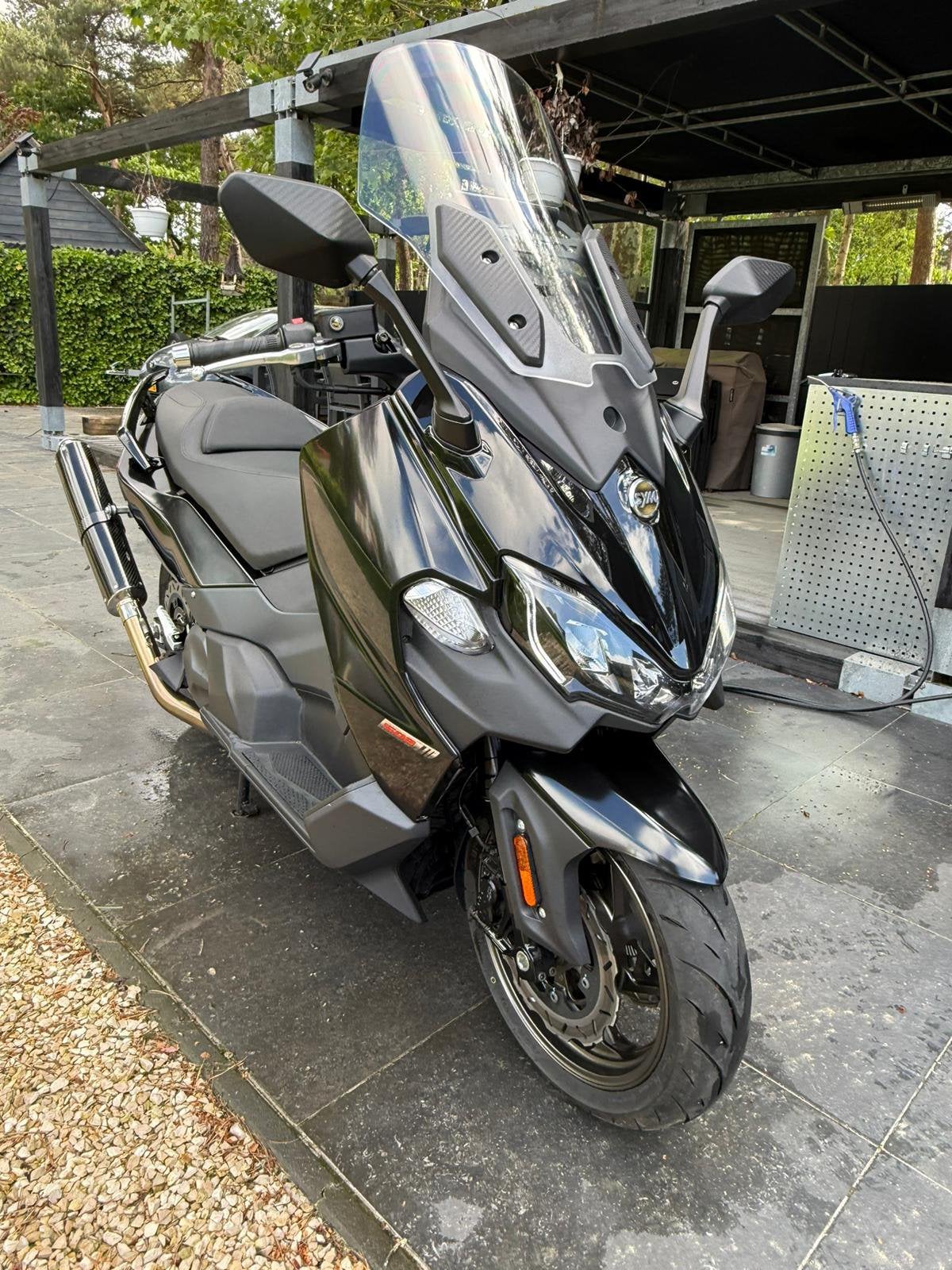 Sym tl508 nieuwstaat weinig km9400 carbon uitlaat 2022, Ophalen, 2 cilinders, 12 t/m 35 kW