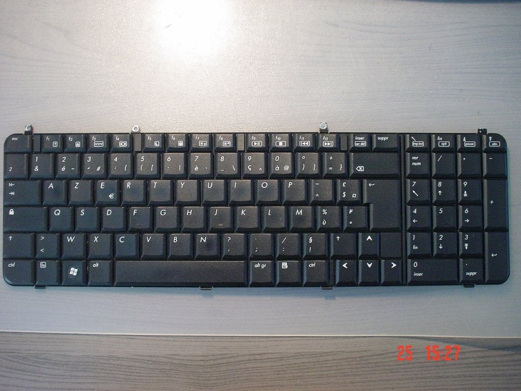 Clavier pour la série HP DV 9000, Informatique & Logiciels, Chargeurs d'ordinateur portable, Utilisé, Enlèvement ou Envoi
