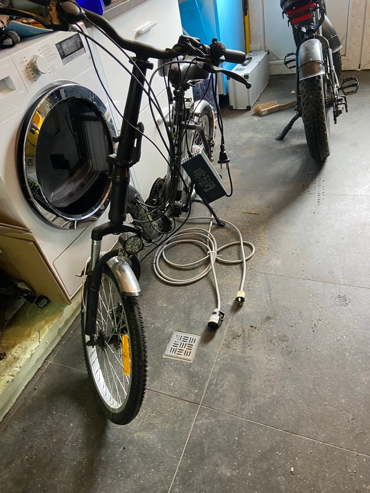 Volta vb1 fiets elektrisch, Fietsen en Brommers, Brommers | Puch, Ophalen, Zo goed als nieuw