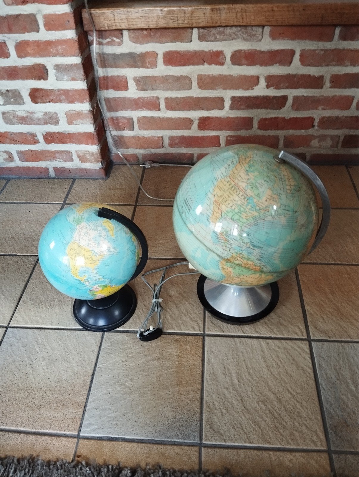 Wereldbol, Ophalen, Gebruikt