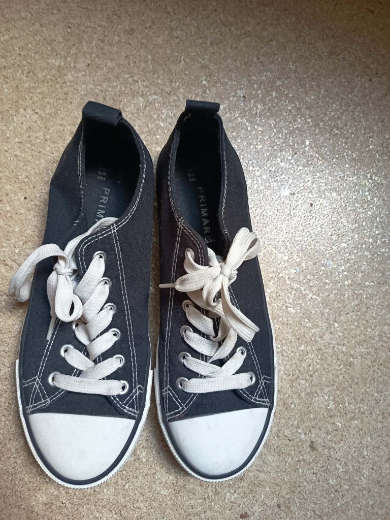 lot de basket femme, Vêtements | Femmes, Enlèvement, Porté, Autres types