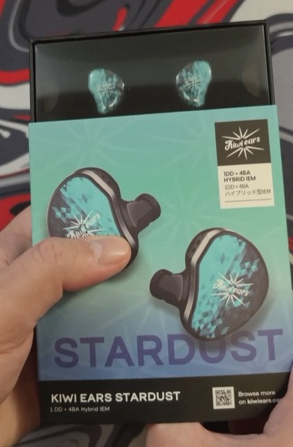 Kiwi Ears Stardust - IEM -TYPE C MET MIC, TV, Hi-fi & Vidéo, Enlèvement, Comme neuf, Intra-auriculaire, Sans fil