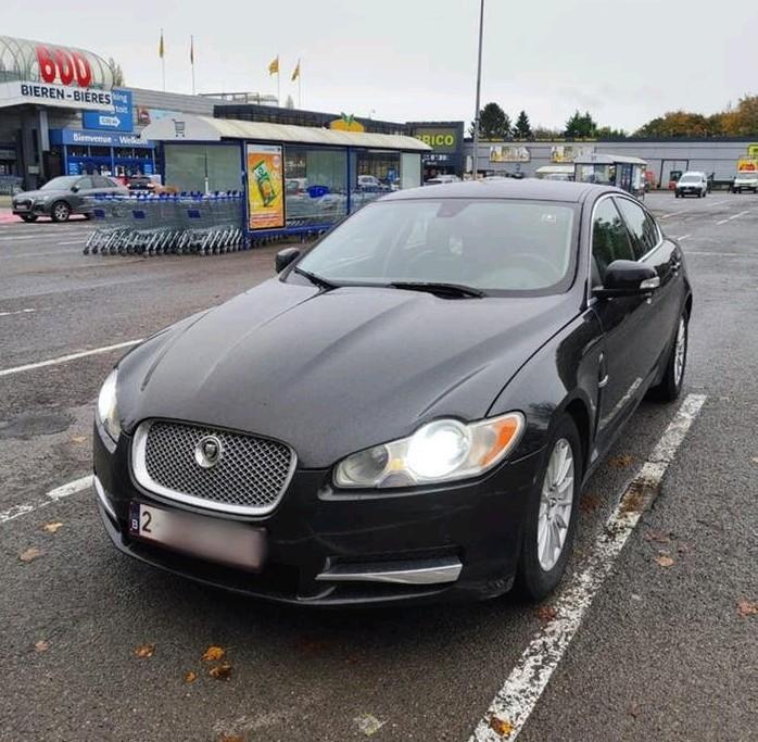 Jaguar XF 2.7 207cv V6 Diesel, prête à immatriculer, CT OK, Auto's, Automaat, Achterwielaandrijving, Zwart, Zwart