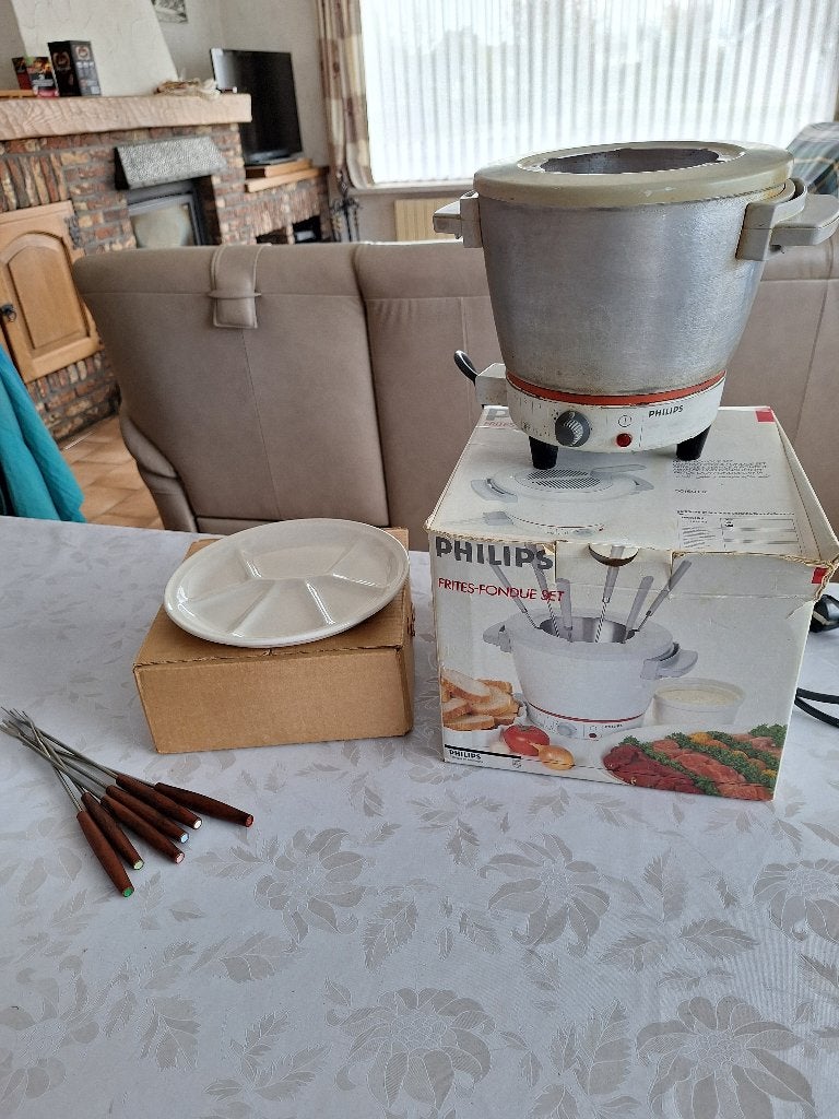 Philips Fondue/Friettoestel met fondueborden (6 stuks), Ophalen, Gebruikt