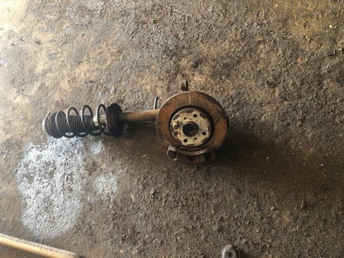 Schokdemperpoot links-voor van een Citroen C1, Gebruikt, -, Ophalen of Verzenden, -