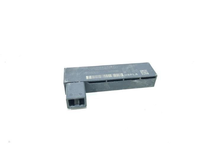 Keyless entry antenne van een Volvo V90, Gebruikt, -, -, Ophalen of Verzenden