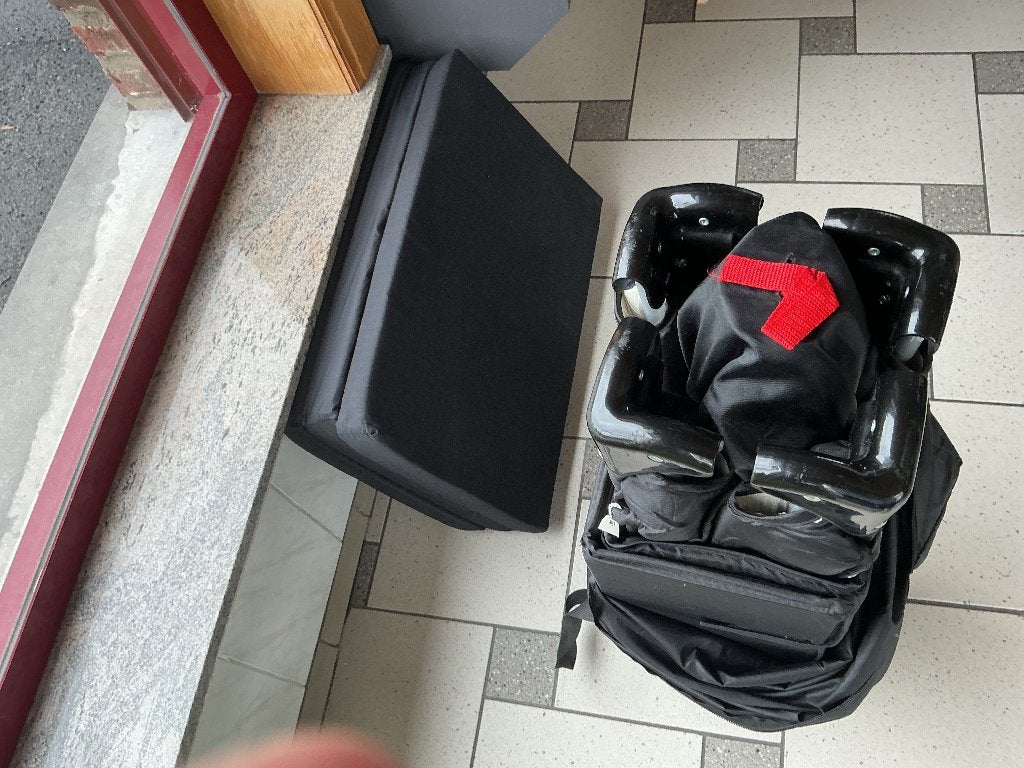 REISBEDJE MET MATRAS, Ophalen, Zo goed als nieuw, Reisbedje