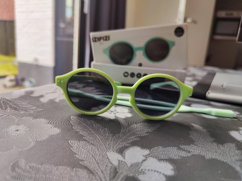 Zonnebril baby, Ophalen, Gebruikt