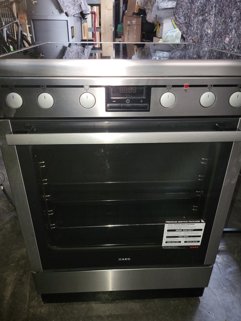 Keramisch fornuis + oven + grill.
AEG 47056VS-MN, Ophalen, Grill, Keramisch