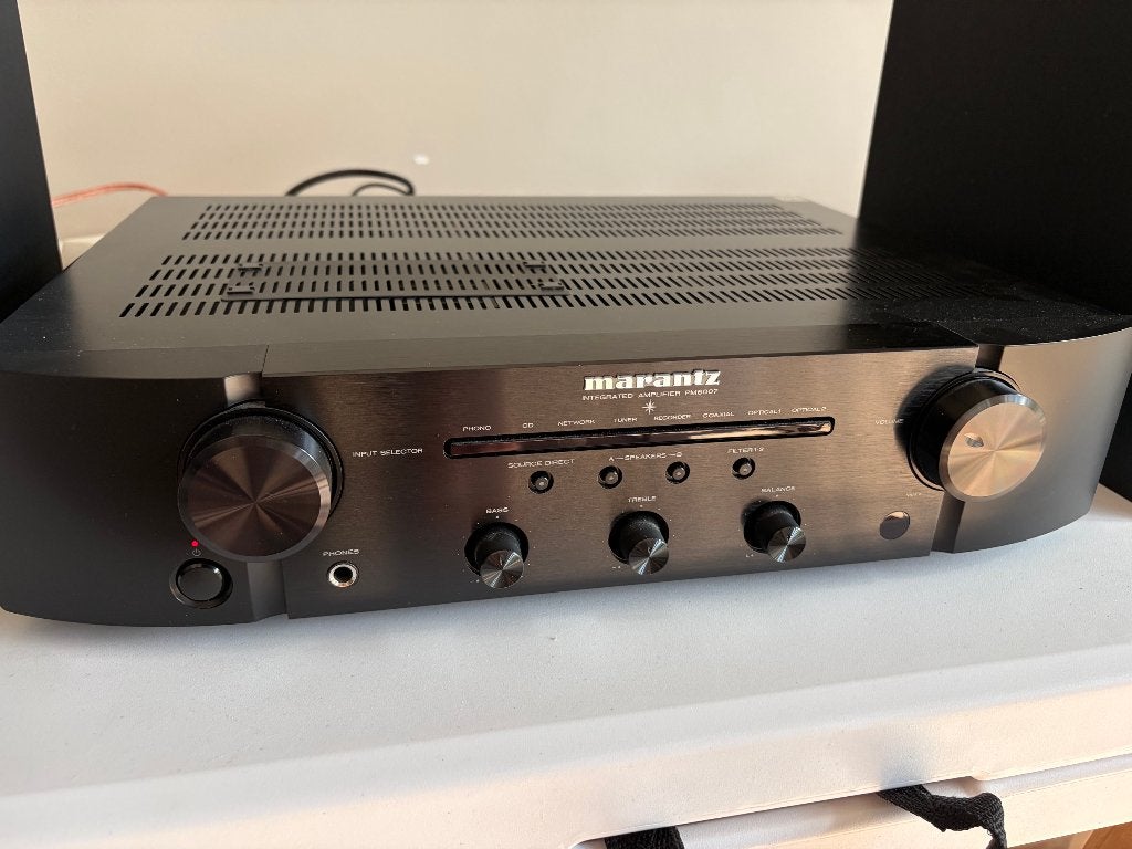 MARANTZ PM6007 versterker, Audio, Tv en Foto, Versterkers en Ontvangers, Zo goed als nieuw, Stereo, Minder dan 60 watt, Marantz