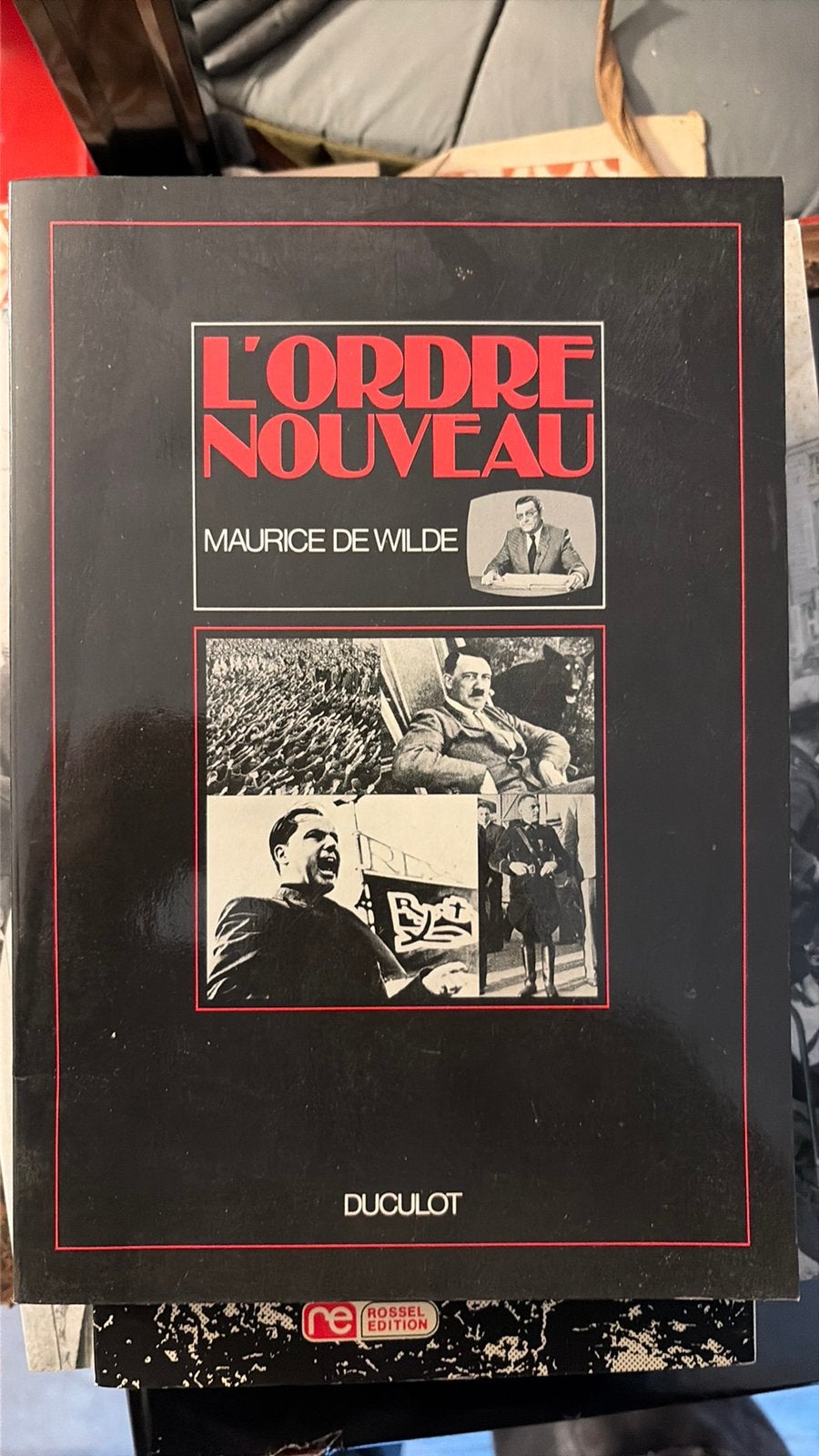Livres a vendre sur la guerre, Games en Spelcomputers, Ophalen of Verzenden, Zo goed als nieuw