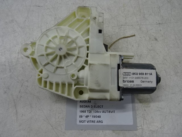 MOTEUR LEVE VITRE ELECTRIQUE ARRIÈRE GAUCHE Audi A4 (B8), Autos : Pièces & Accessoires, Utilisé, Arrière, Audi