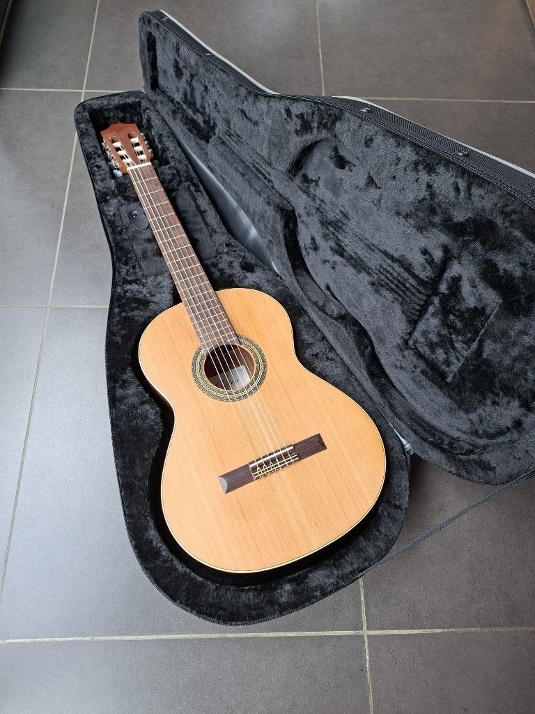 Spaanse gitaar Cuenca, Muziek en Instrumenten, Ophalen, Zo goed als nieuw, Klassieke of Spaanse gitaar