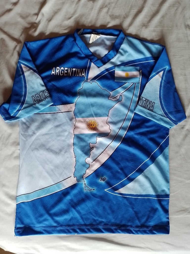 voetbal trui T-shirt Argentina football team M, Ophalen of Verzenden, Zo goed als nieuw, Shirt