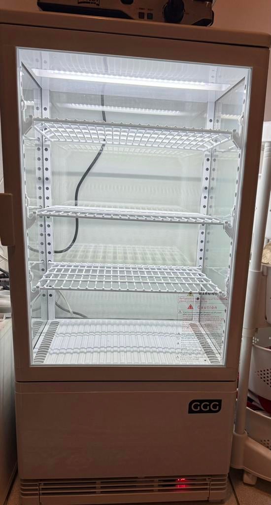 Koelvitrine ggg, Elektronische apparatuur, Ophalen, Zo goed als nieuw
