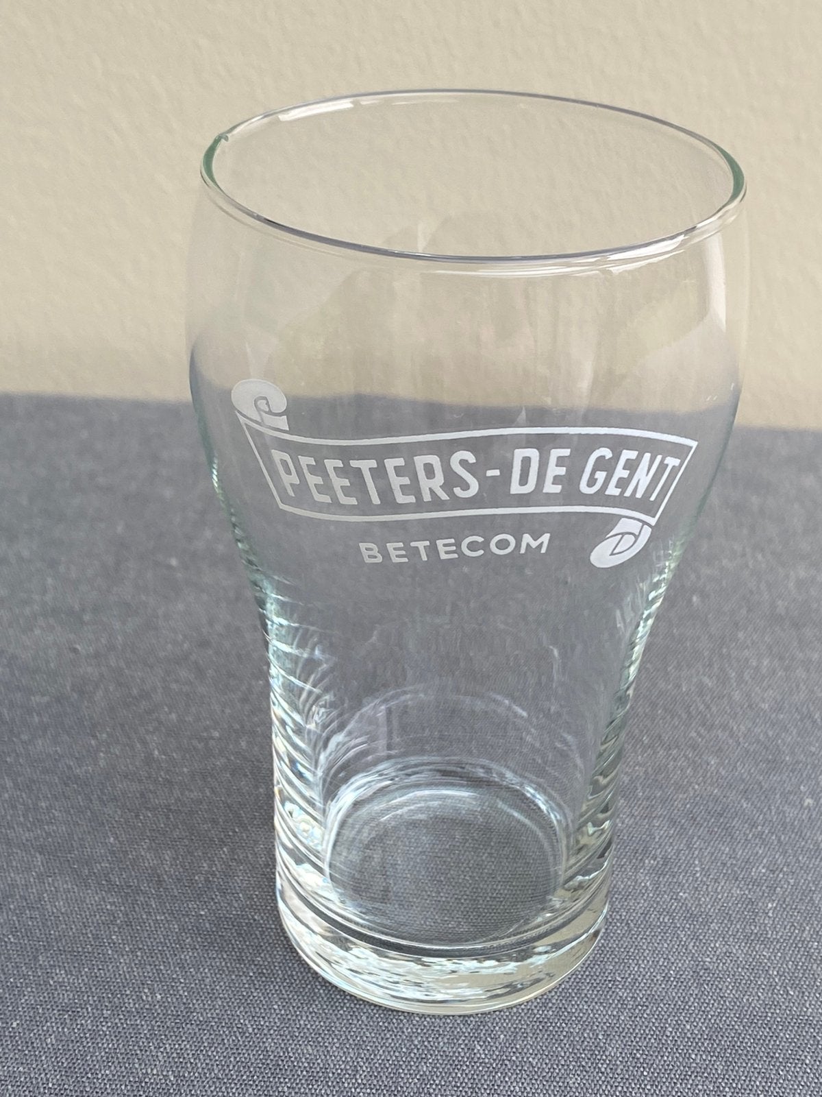 Oud limonade glas PEETERS - DE GENT te BETEKOM Betecom, Collections, Marques de bière, Enlèvement ou Envoi, Comme neuf, Verre ou Verres