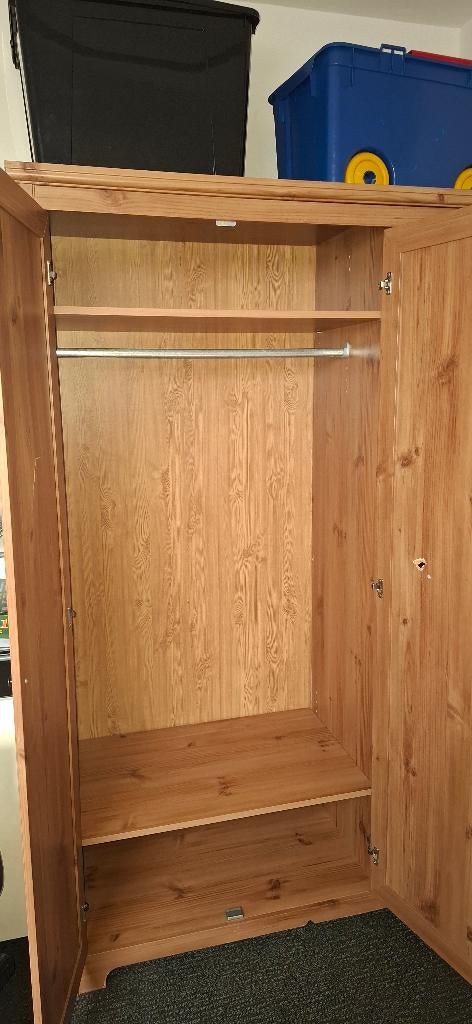 Armoire penderie ikea, Enlèvement, Utilisé