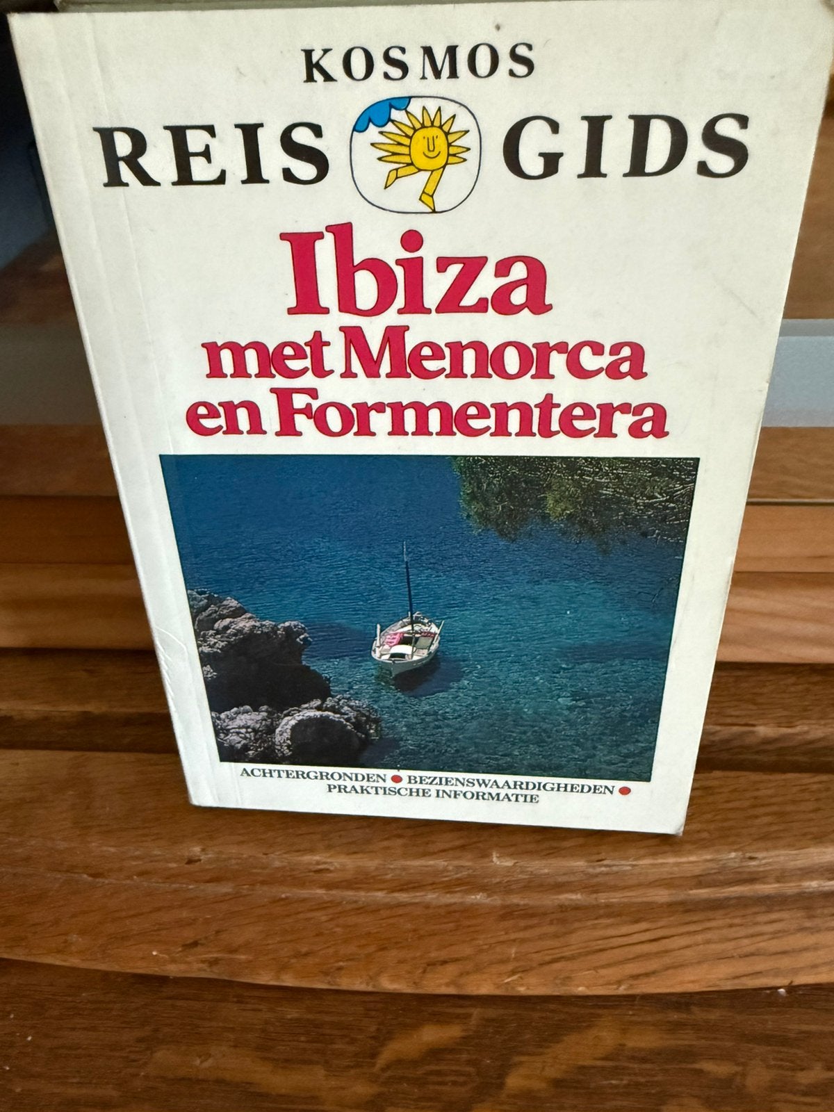 Ibiza Met Menorca En Formentera, Boeken, Overige merken, Europa, Ophalen of Verzenden, Zo goed als nieuw