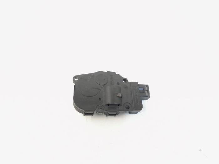Clapet chauffage moteur d'un Audi A4, Autos : Pièces & Accessoires, Moteurs & Accessoires, -, 3 mois de garantie, Audi, Utilisé