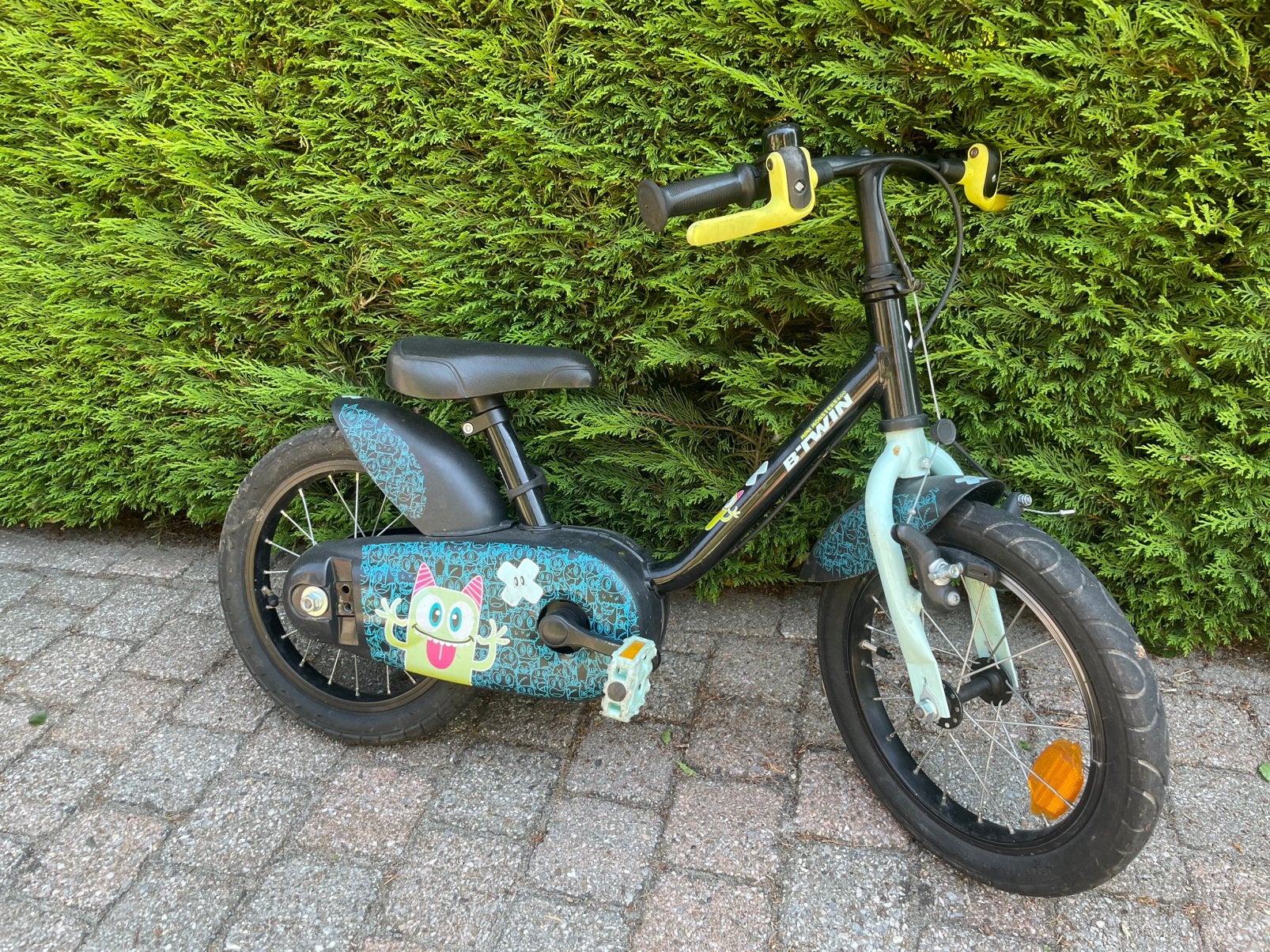 B twin Minimonsters 500 - 14 inch, Fietsen en Brommers, Ophalen, Gebruikt, Minder dan 16 inch