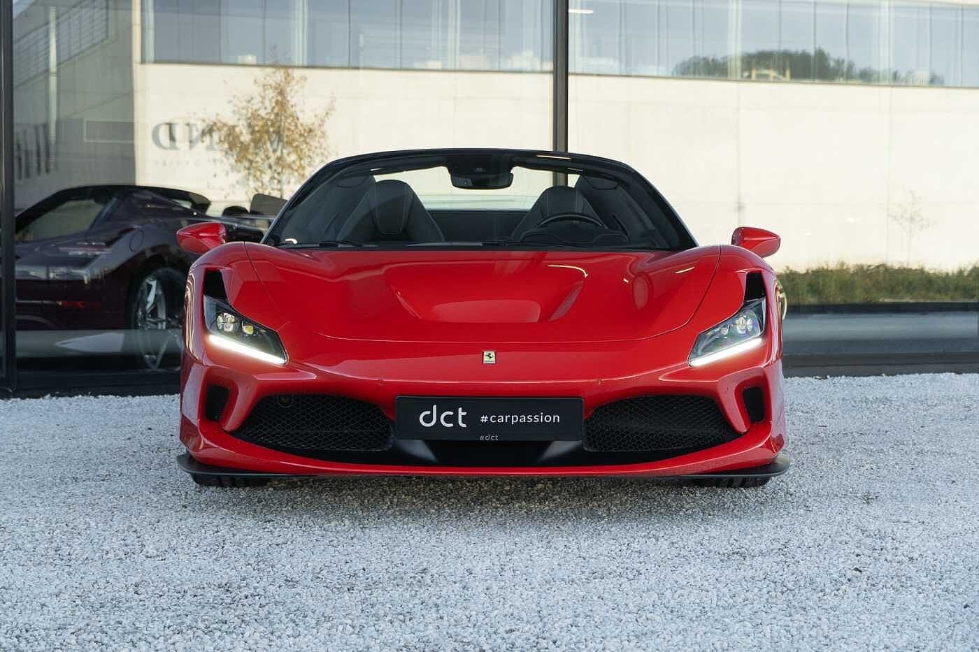 Ferrari F8 Spider 3.9 V8 Only 9500 KM! Extended Warranty FUL, Autos, Rouge, Achat, Entreprise, Ordinateur de bord