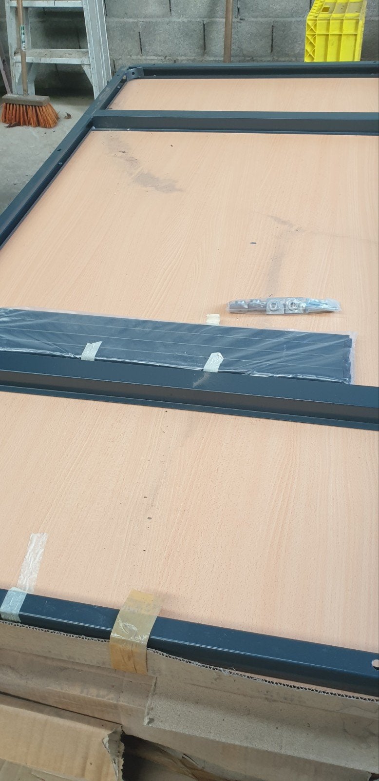Tafels, Maison & Meubles, Tables | Tables à manger, Enlèvement