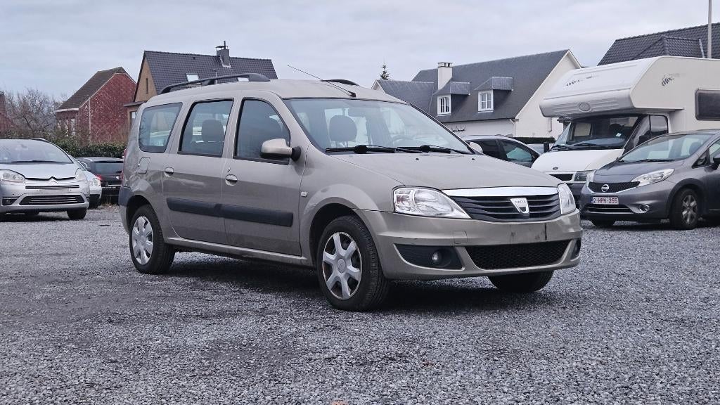 Dacia Logan - 2009 - 1.6 Essence - 145 000 km - Climatisat, Autos, Entreprise, Entretenue par le concessionnaire, Logan, Essence